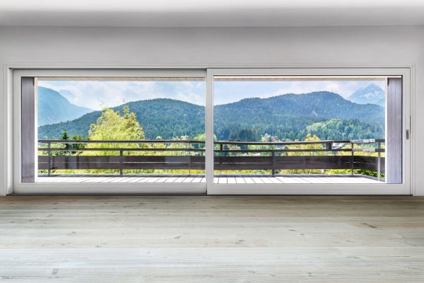 tendenze-infissi-vetrata-scorrevole-belluno